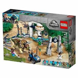 Lego 75937 Jurassic World Tric&eacute;ratops Rampage Theme Park Jo