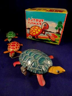 Ancien jouet m&eacute;canique animal tortue b&eacute;b&eacute;s + bo&icirc;te origi