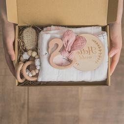 coffret cadeau naissance b&eacute;b&eacute;/bapt&ecirc;me /jouet bain /chauss
