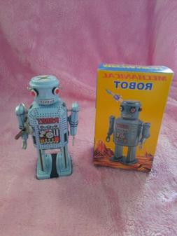 JOUET VINTAGE MECANIQUE  . MECHANICAL ROBOT. Q.S.N  MS 416
