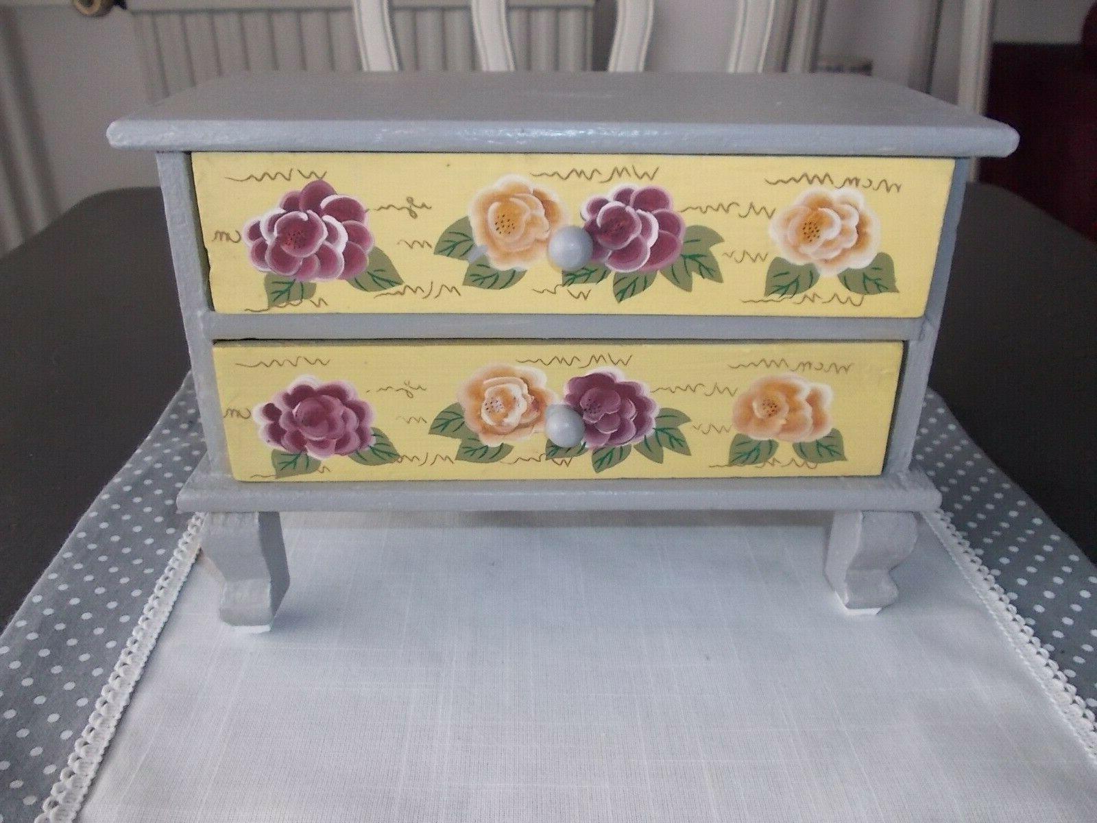ancien jouet pour enfant commode shabby chic