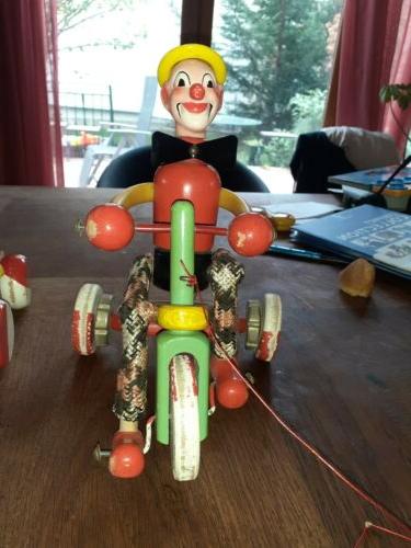 jouet en bois ancien clown tricycle a