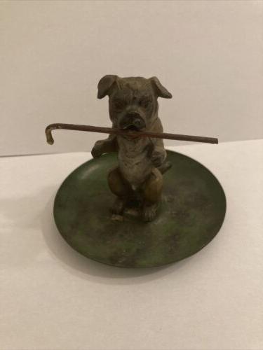jouet ou gunternam chien bougeant la tete