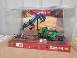 VITRINE PUBLICITAIRE DE MAGASIN "jouets LEGO Ninjago "